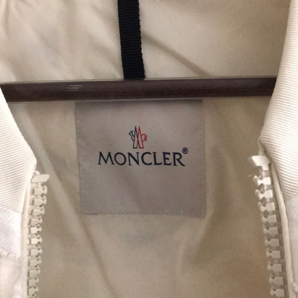 Rare Women’s Moncler Bomber Jacket - Picture 4 of 5